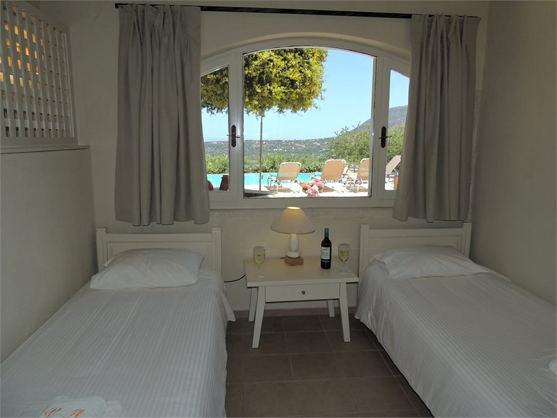  Crete-luxury Villas KYPIA